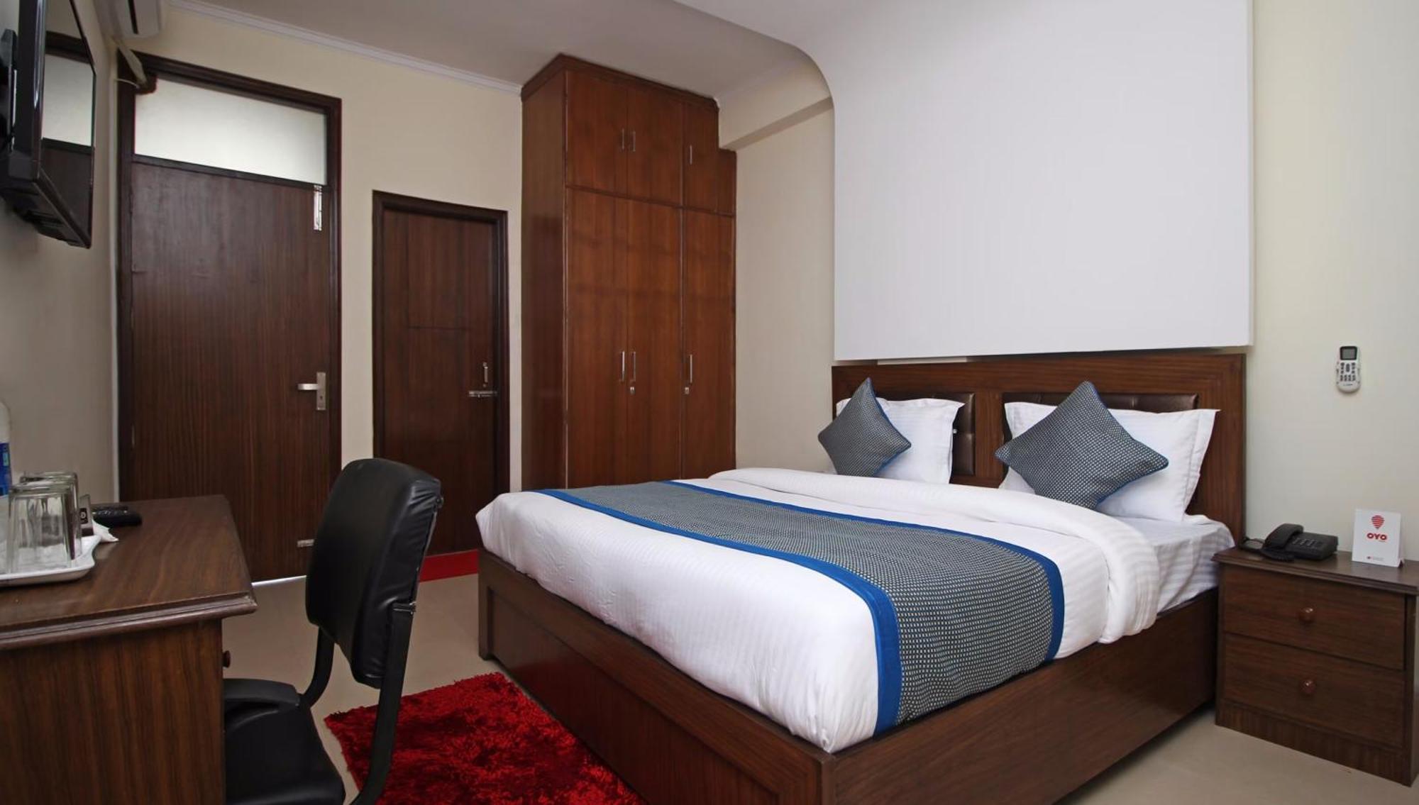 Hotel O Surya Palace New Delhi Exterior photo
