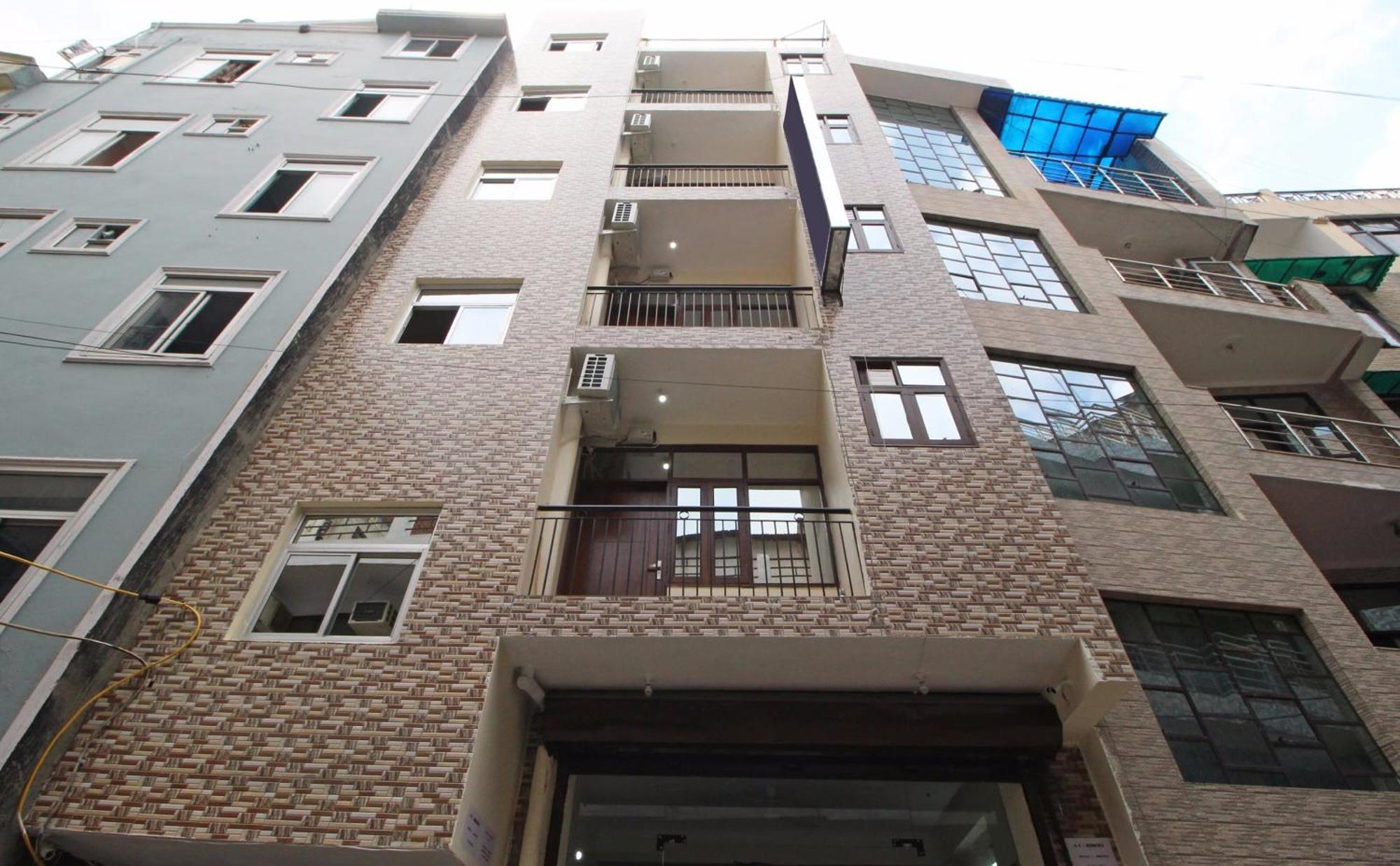 Hotel O Surya Palace New Delhi Exterior photo